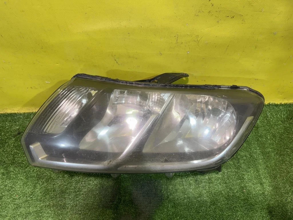 Фара левая  Renault Logan II 2014 260609450R 41819