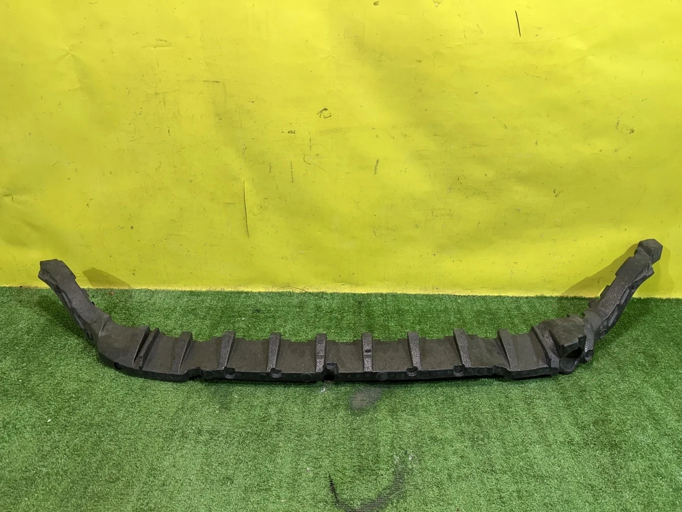 Наполнитель переднего бампера  Volkswagen  Tiguan Mk2 2016 5NA807248H 42370