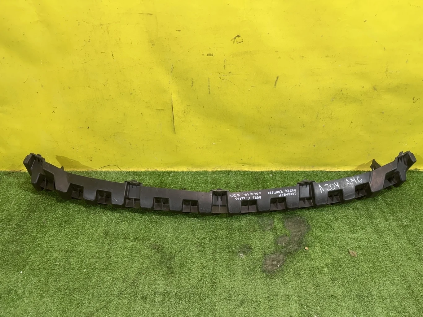 Кронштейн переднего бампера  MERСEDES BENZ C-Class (W204) 2007 A2048852765 42512