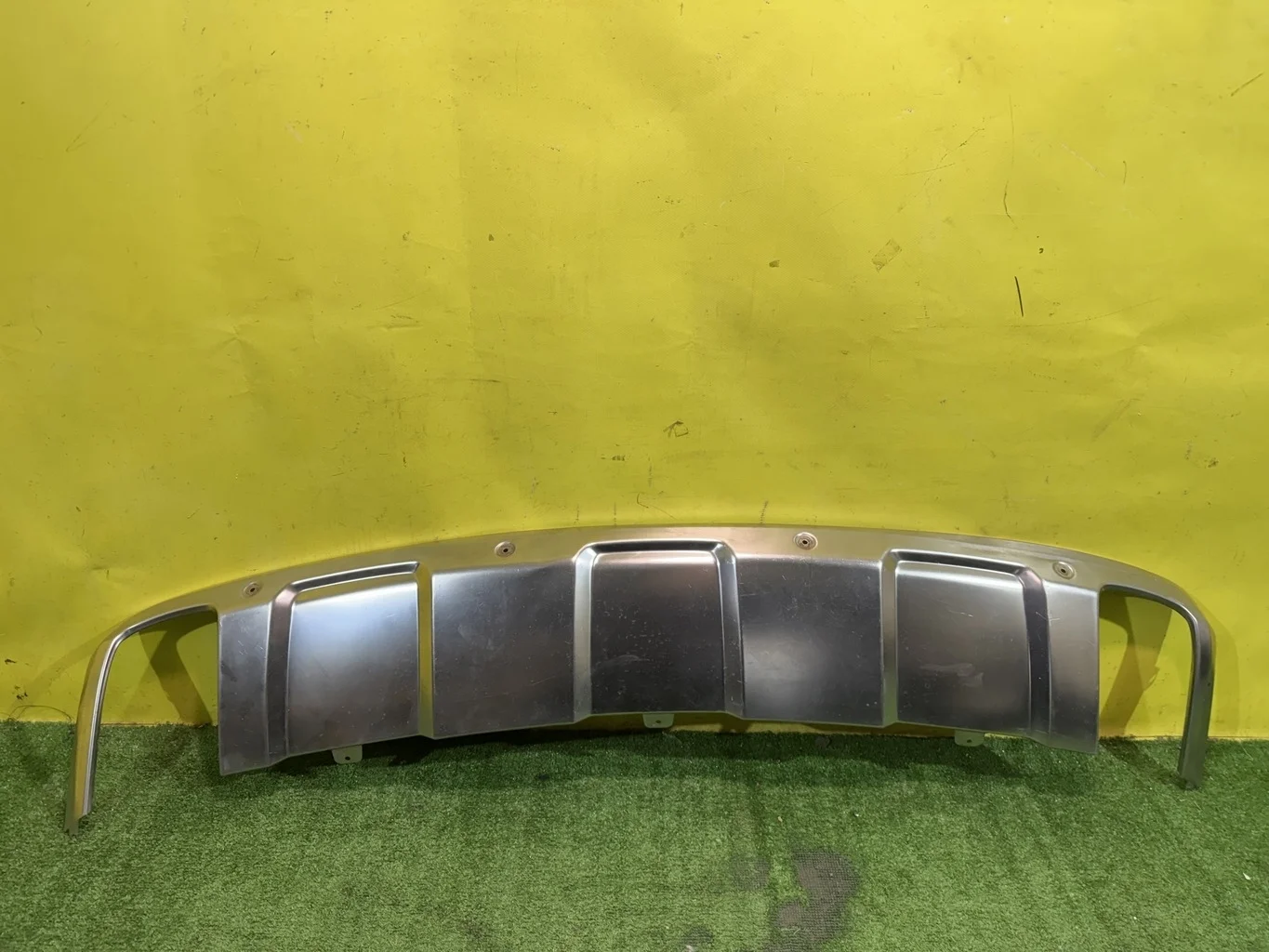 Накладка заднего бампера  MERСEDES BENZ GL-Class (X164) 2009 A1648853323 42576