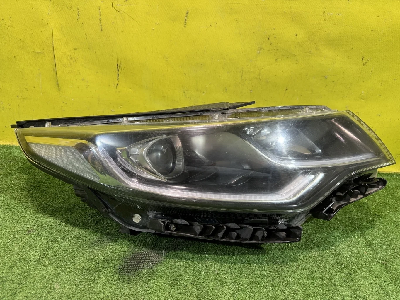 Фара правая  Kia Optima 4 JF 2018  92102D4520 42878