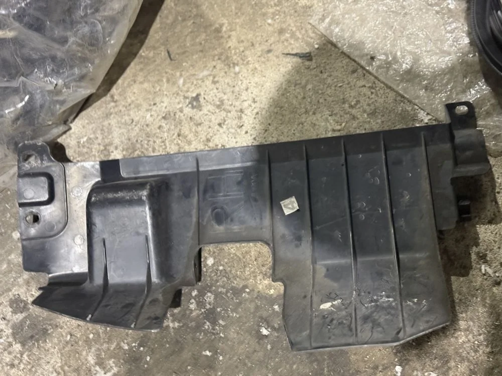 дефлектор радиатора правый nissan qashqai J10