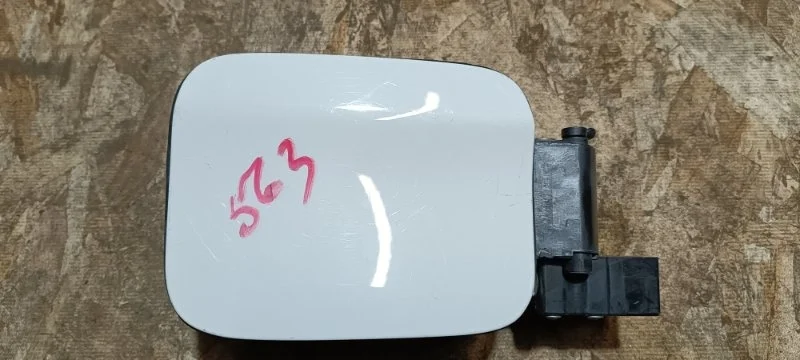 Лючок бензобака BMW X1 2011 E84