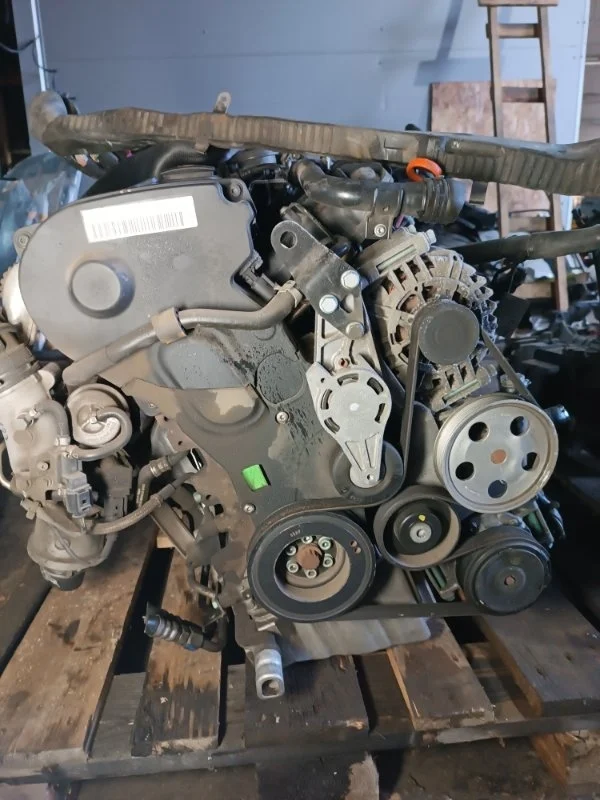 Двигатель bwe Audi A4 2006 8EC