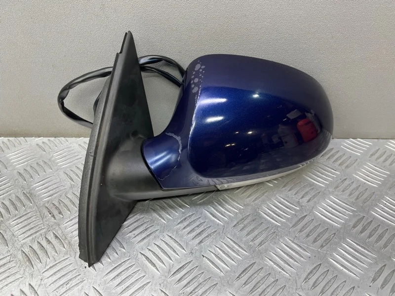 Зеркало Volkswagen Passat B6