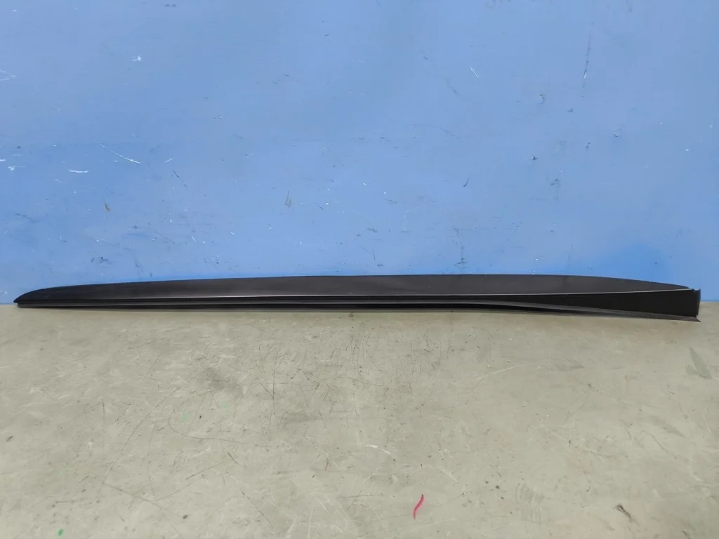 молдинг лобового стекла Kia Optima 4 JF 2015-2018  17.06.2016