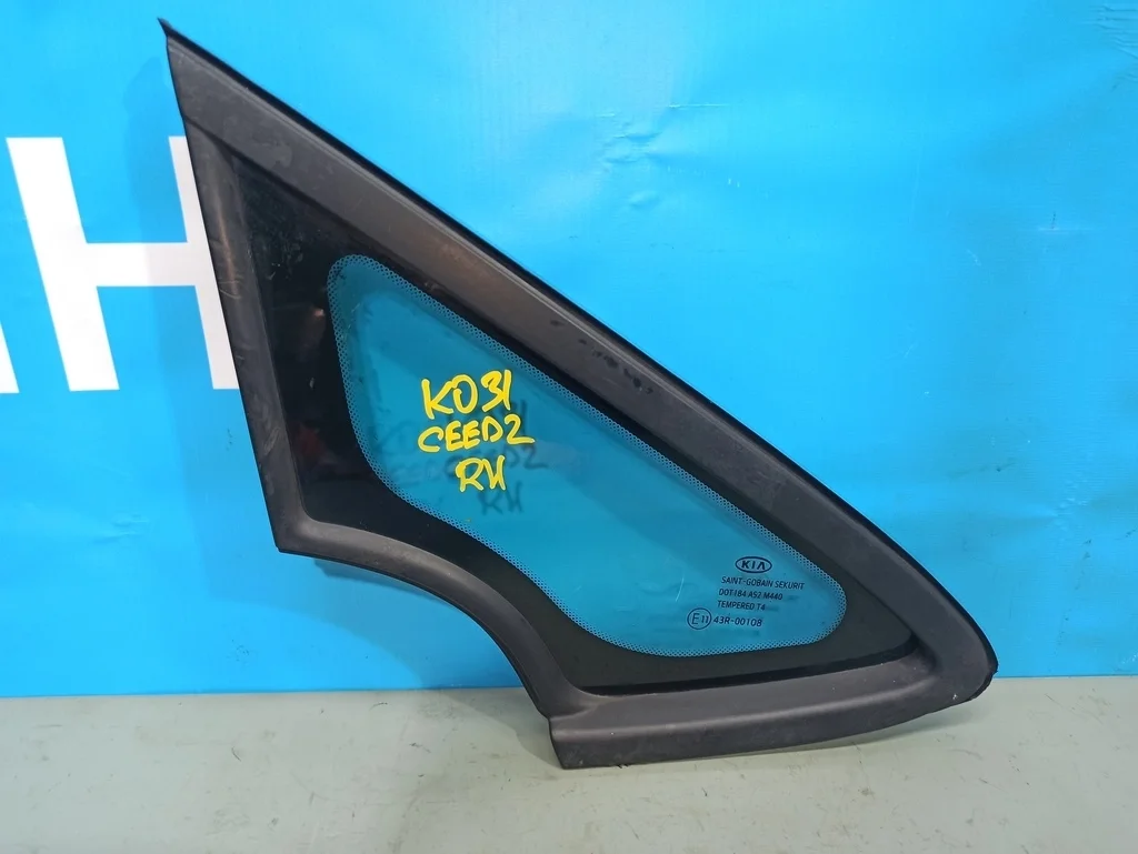 форточка Kia Ceed 2 JD 2015-2018  10.02.2017