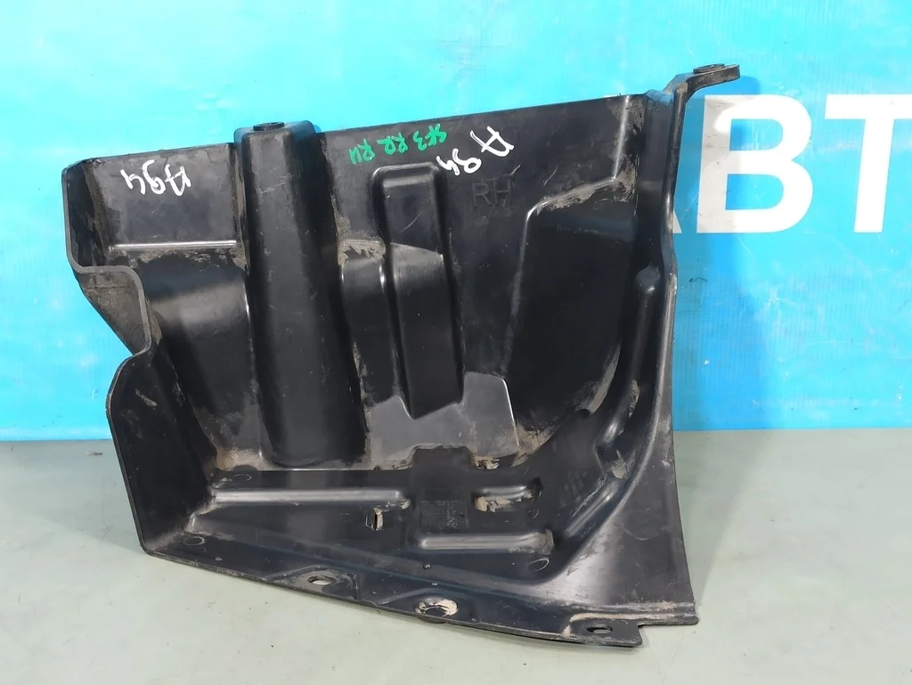 пыльник заднего бампера Hyundai Santa Fe 3 DM 2015-2018 Рестайлинг  02.02.2016