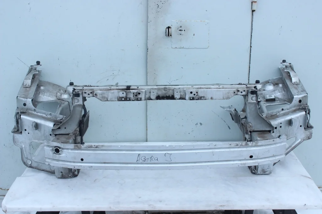 Морда (лонжероны, телевизор) в сборе Opel Astra J