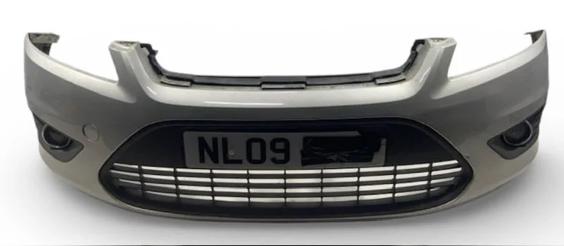 Бампер передний Ford Focus 2 ХЕТЧБЭК 1.6L DURATEC