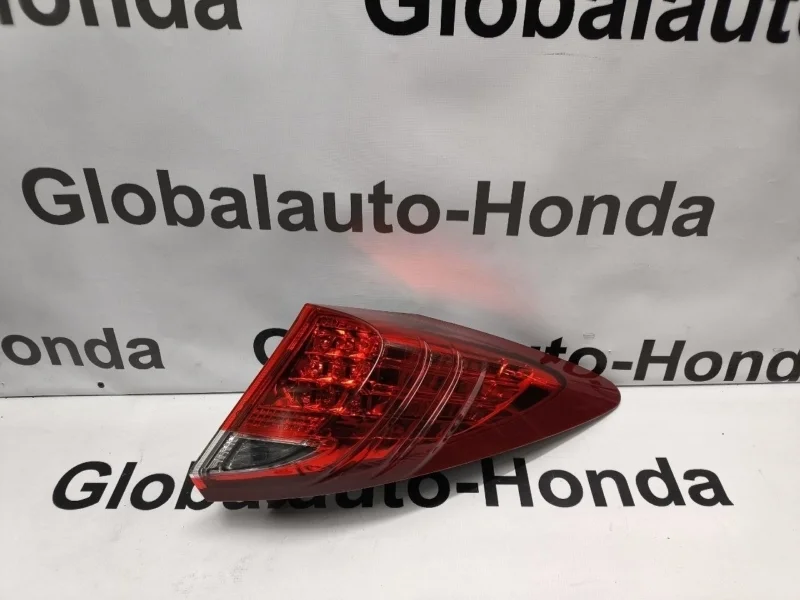 Фонарь в крыло задний правый Honda Civic 5D FK