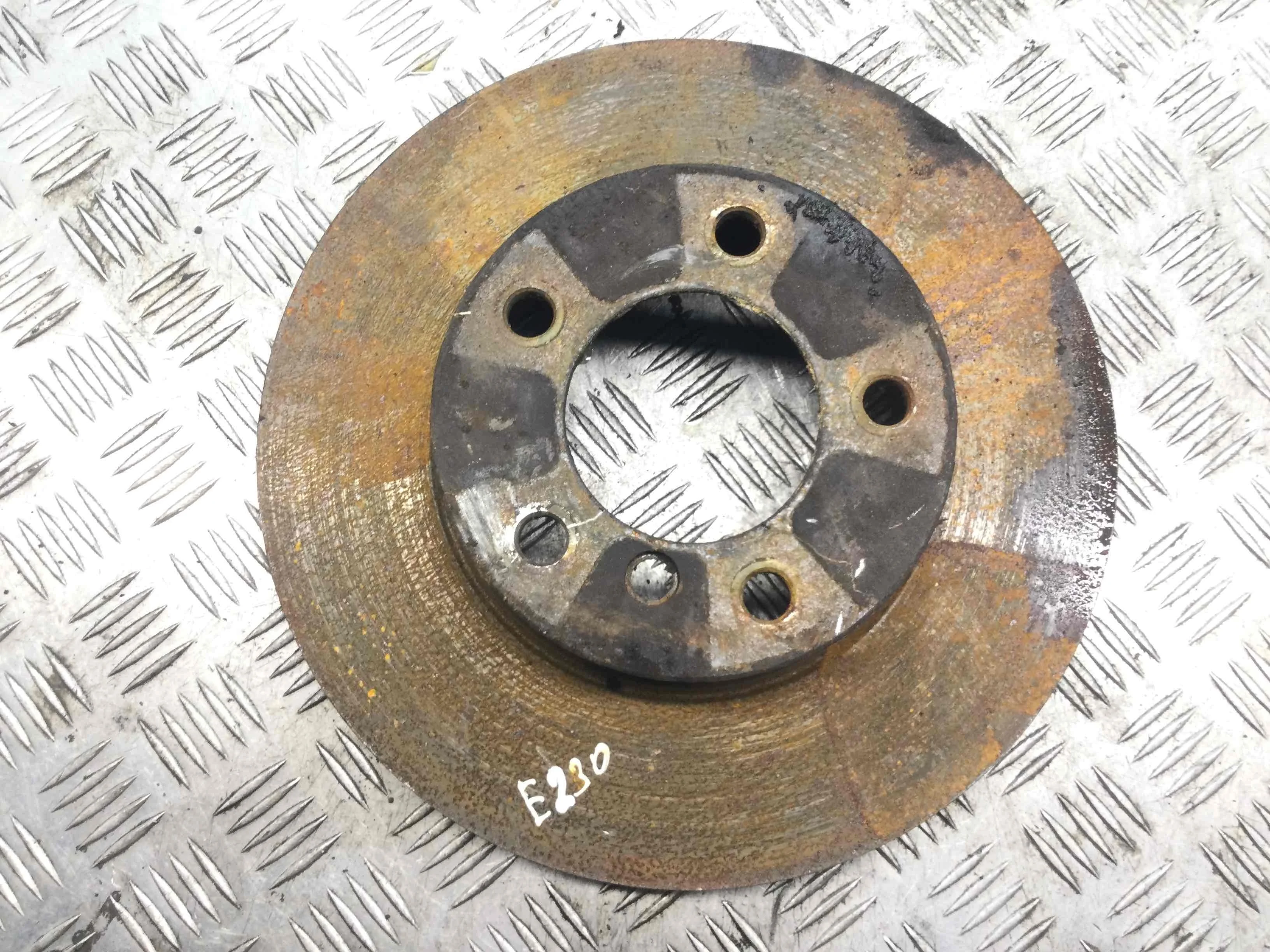 Диск тормозной передний BMW 3-Series 3-Series E90/E91/E92/E93 2005 - 2010 бензин 2.0 i Механика Универсал