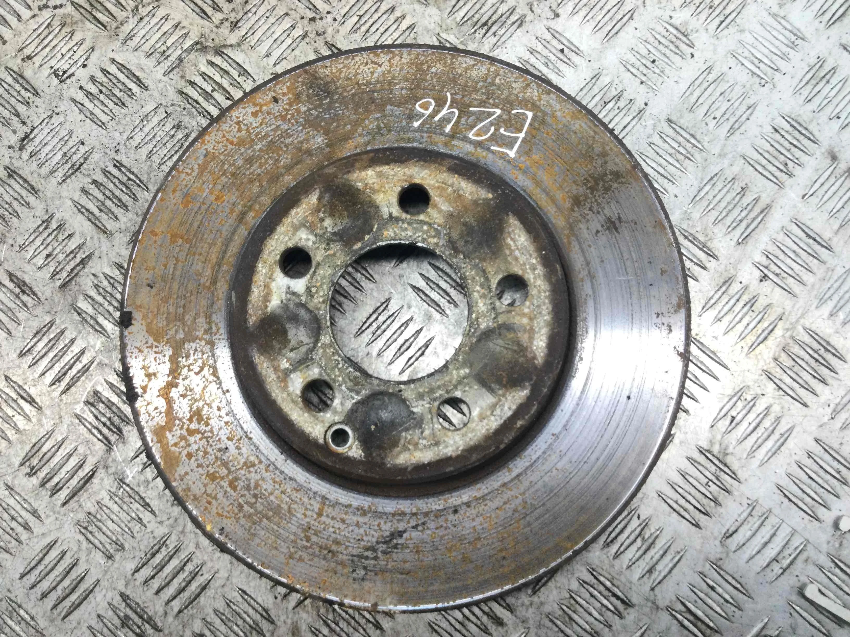 Диск тормозной передний Mercedes E-klasse E-klasse (W211) 2002 - 2009 дизель 2.2 CDI Автомат Седан