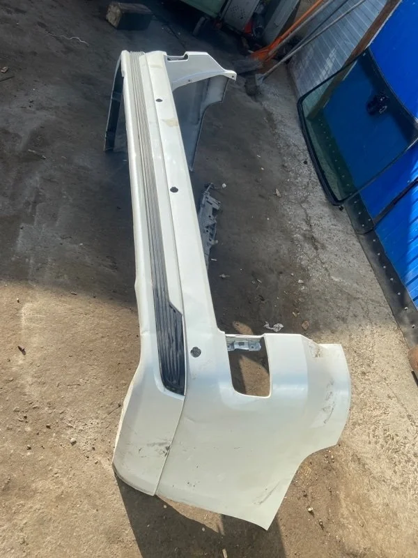 Бампер TOYOTA LAND CRUISER 200 2020 521596A929 URJ202 4.5 1VD-FTV, задний