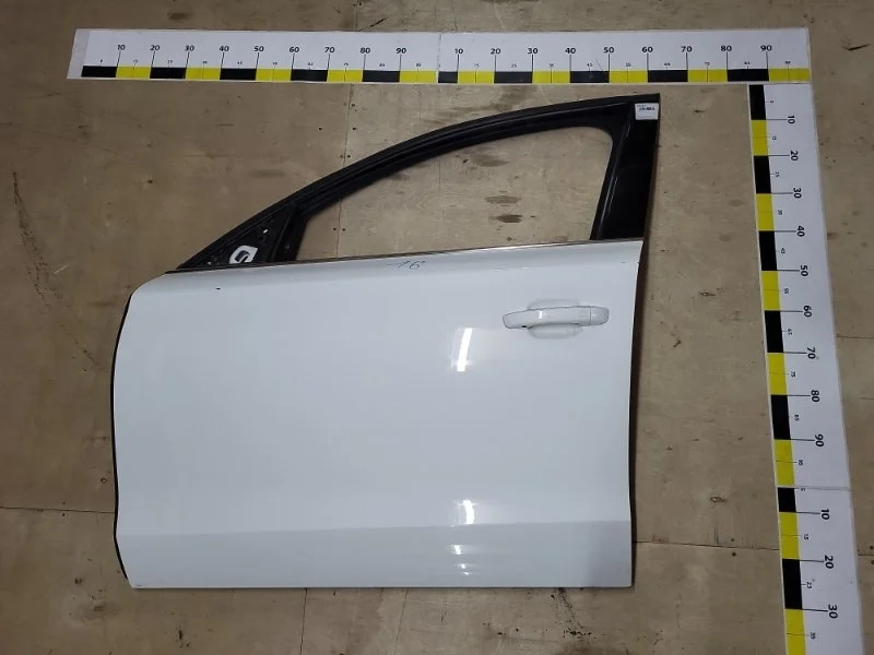 Дверь Audi A8 2011 4H0831051B D4 CGW 3.0, передняя левая