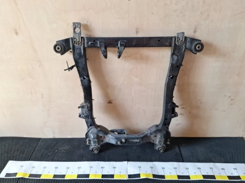 Балка передняя Opel Astra J Gtc 2014 13470622 P10 A14NET, передняя