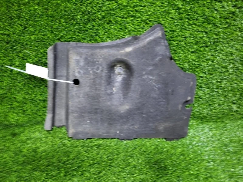 Защита днища Audi A6 2011 4G0825202A C7 CHV 2.8, передняя правая