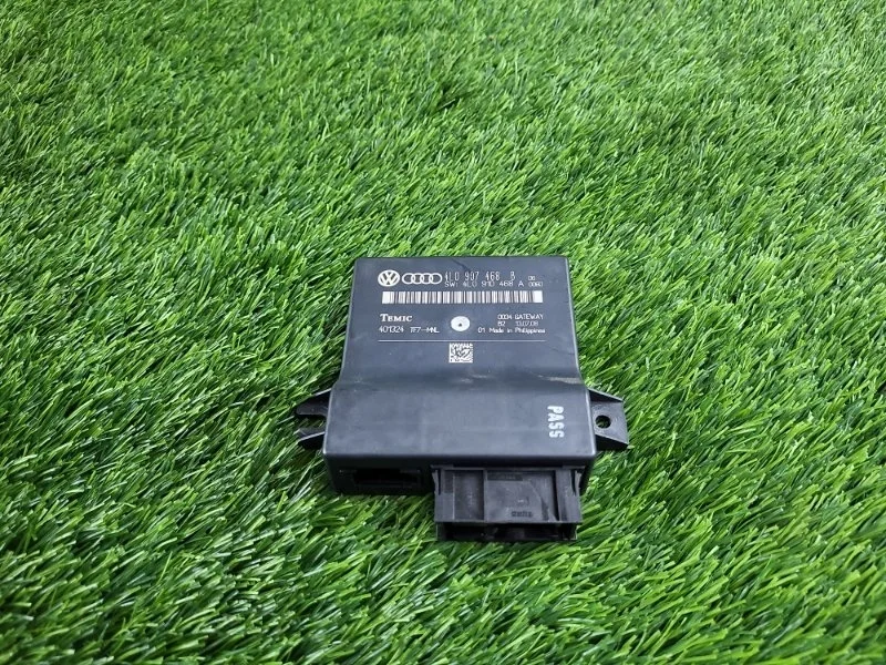 Блок комфорта Audi A6 2005 4L0907468B C6 AUK 3.2