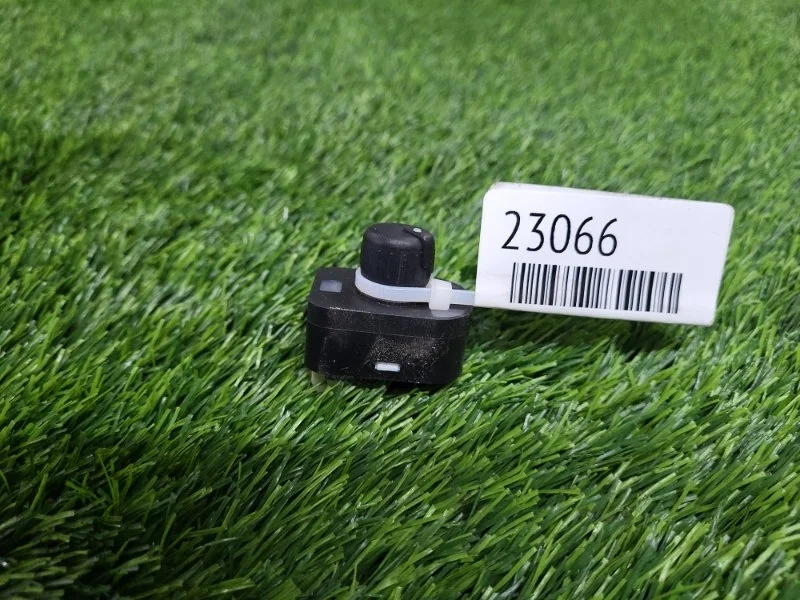 Блок управления зеркалами Audi A4 2006 8E0959565A B7 BWE 2.0T