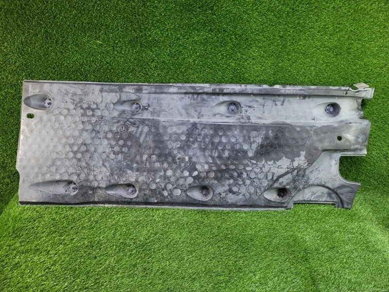 Защита днища Volkswagen Tiguan 2012 5N0825201B 5N CCZ 2.0T, левая