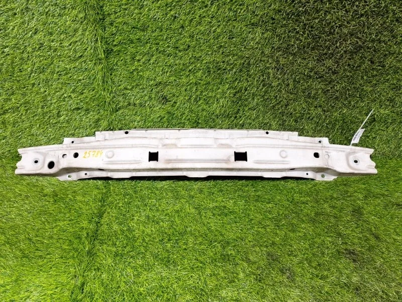 Усилитель бампера Opel Zafira A 2003 90559494 F75 Z22SE, передний