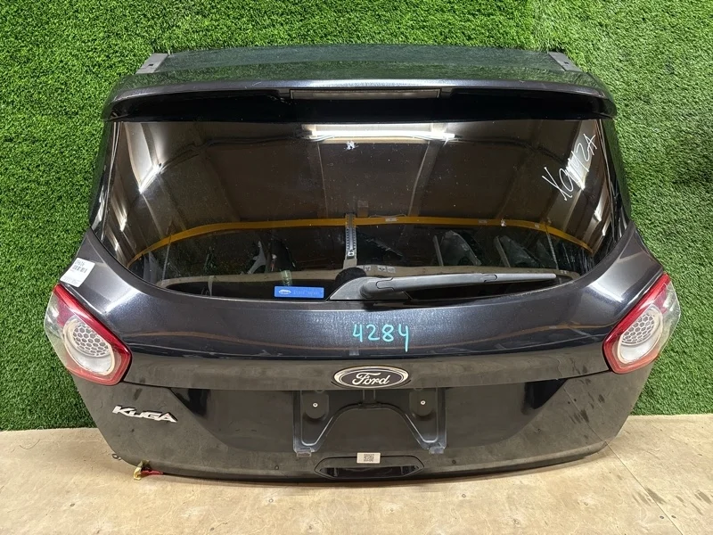 Крышка багажника Ford Kuga 2012 1747663 CBV VI5