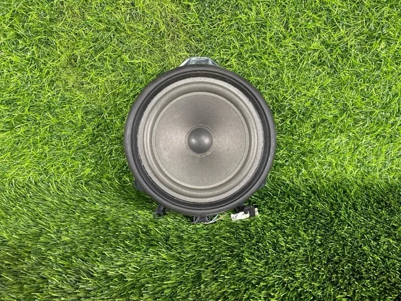 Динамик Audi A4 2006 8E0035411 B7 BWE 2.0T