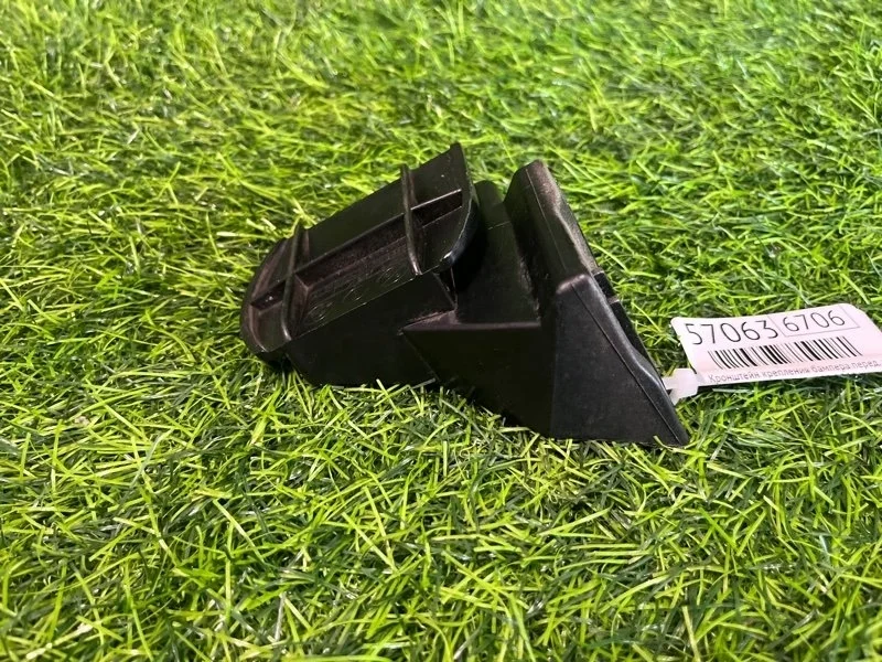 Кронштейн крепления бампера Bmw 3-Series 2000 51128195321 E46 M52B20, передний левый