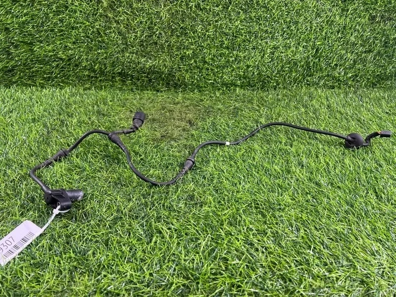 Датчик ABS Audi A4 2004 8E0927803B B6 AMB 1.8T, передний левый