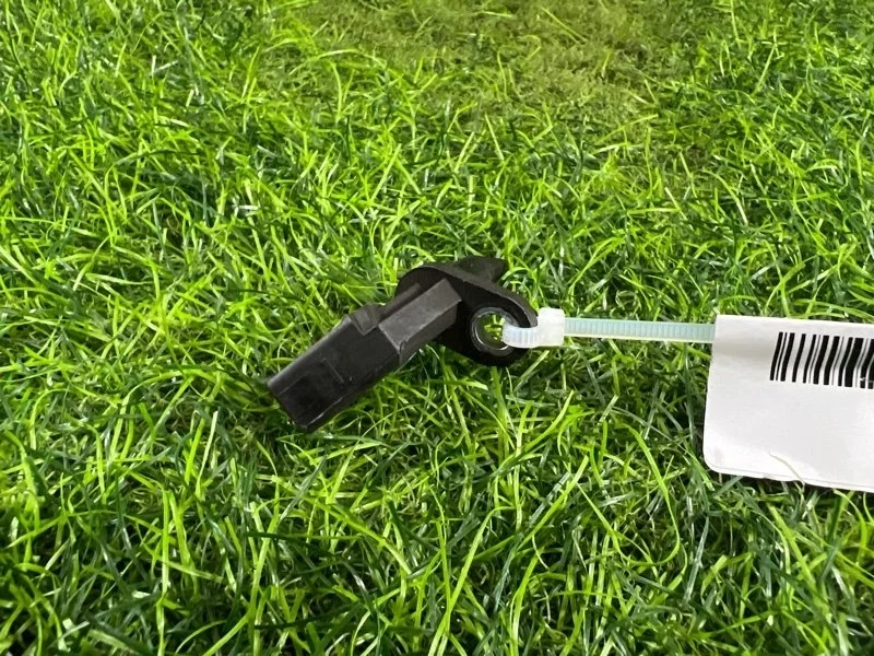 Датчик ABS Audi A6 2011 4E0927803D C7 CHV 2.8, задний левый