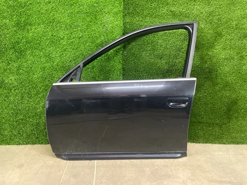 Дверь Audi A6 Allroad 2005 4Z7831051A C5 BES 2.7T, передняя левая