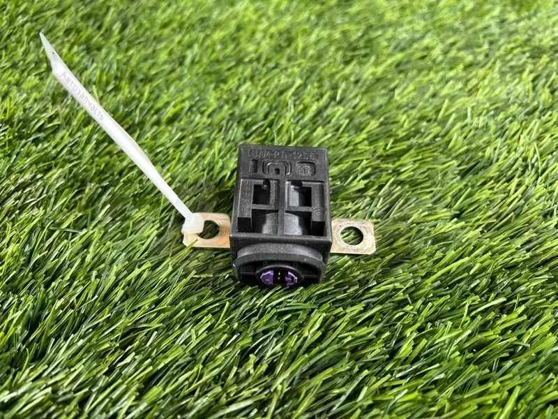 Пиропатрон Volkswagen Touareg 2005 4F0915519 7L BMV 3.2, передний