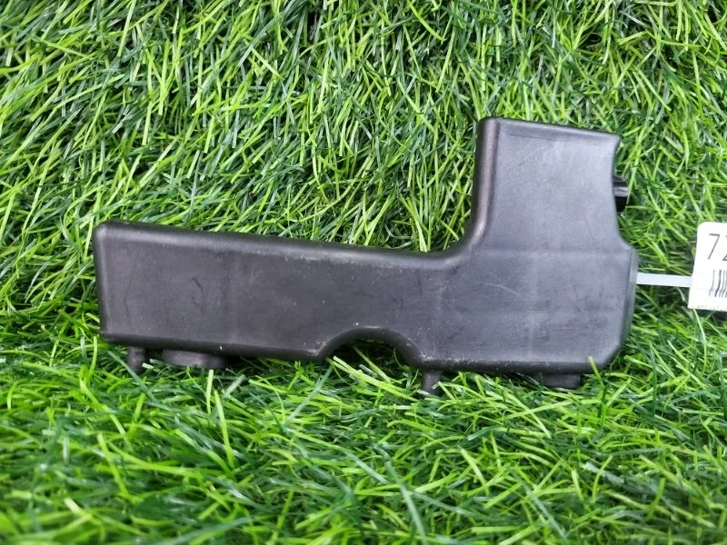 Направляющая переднего бампера Audi A4 2006 8E0807283E B7 BWE 2.0T, передняя левая