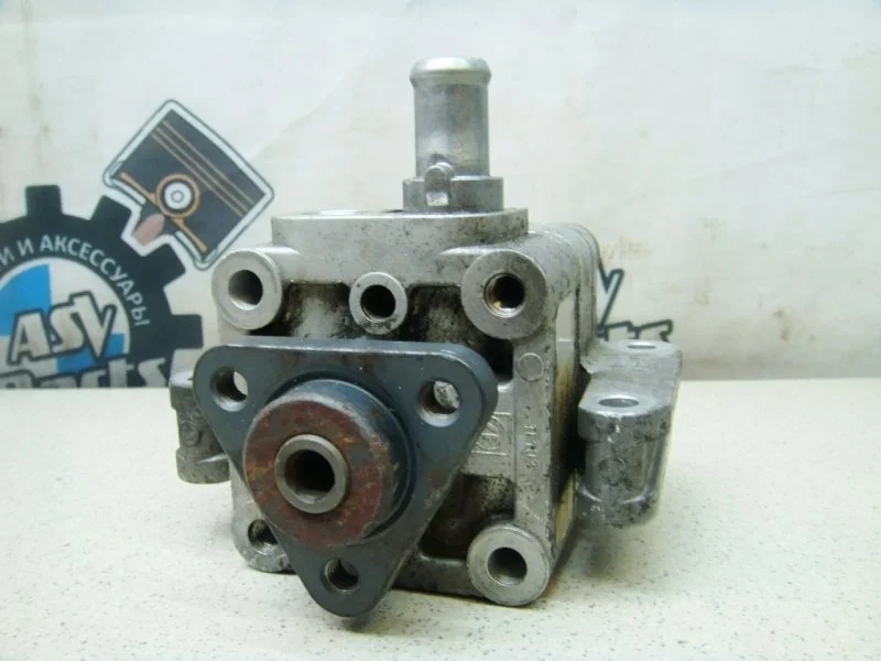 Насос гидроусилителя руля BMW 3 2005 E90