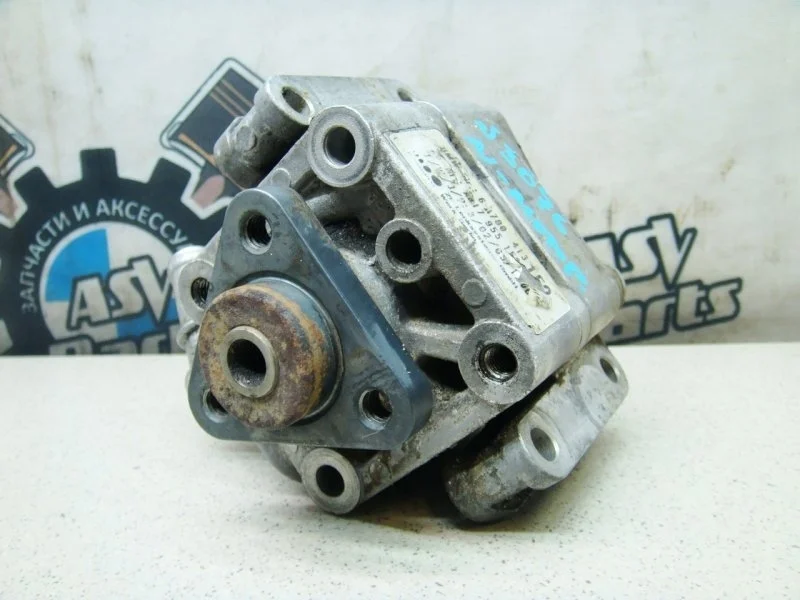 Насос гидроусилителя руля BMW 3 2005 E90