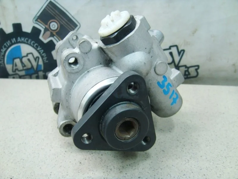 Насос гидроподвески BMW X5 E53