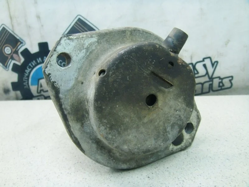 Подушка двигателя BMW 5 E60