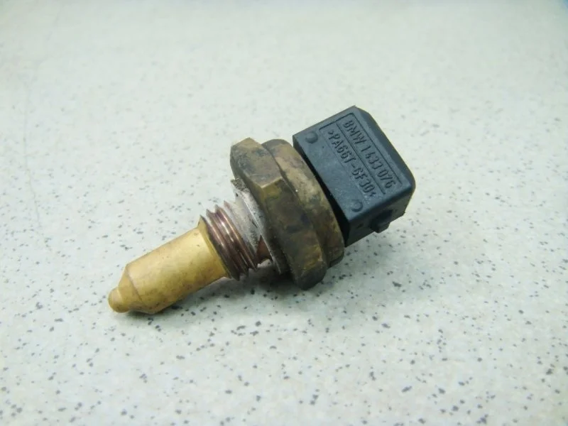 Датчик температуры охлаждающей жидкости BMW 5 F10