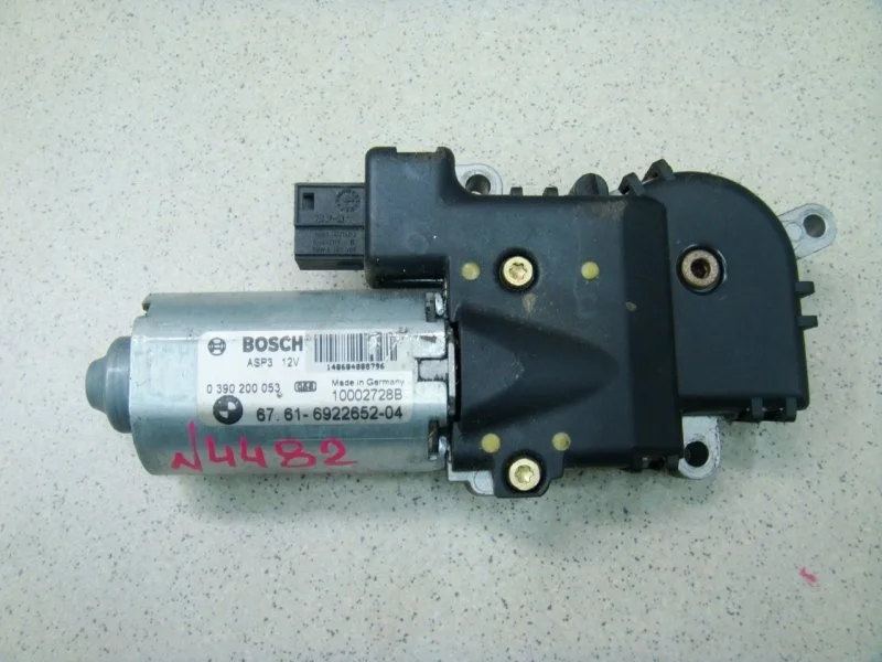 Мотор люка BMW X5 E70