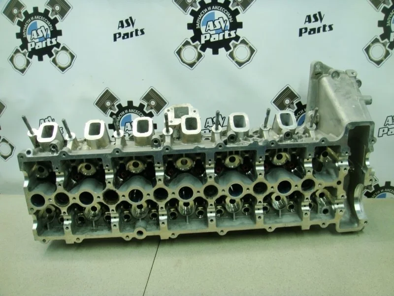 Головка блока цилиндров BMW X5 E70