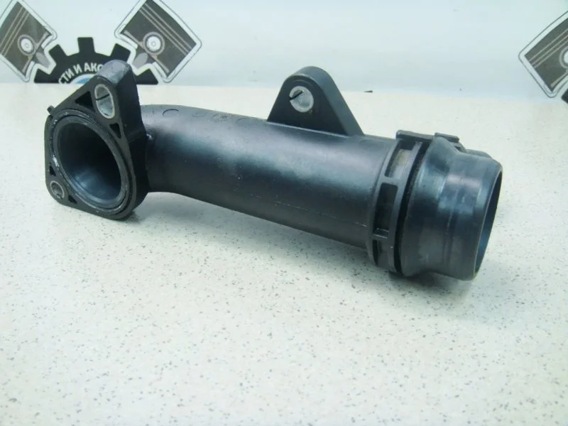 Фланец системы охлаждения BMW 1 E87