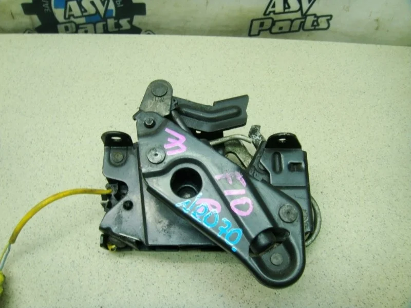 Замок капота BMW 5 F10