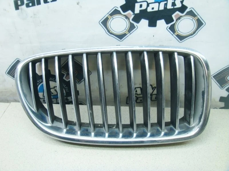 Решетка радиатора BMW 5 F10