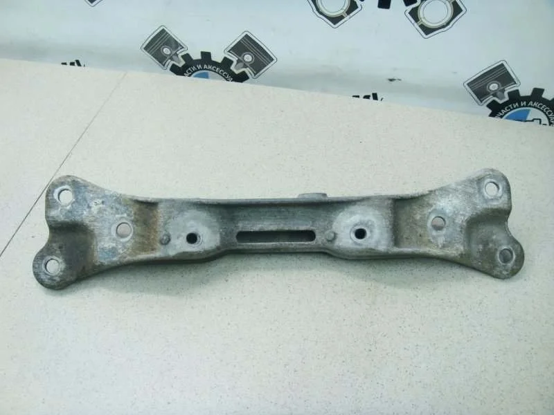 Кронштейн кпп BMW 5-series 2003 E39