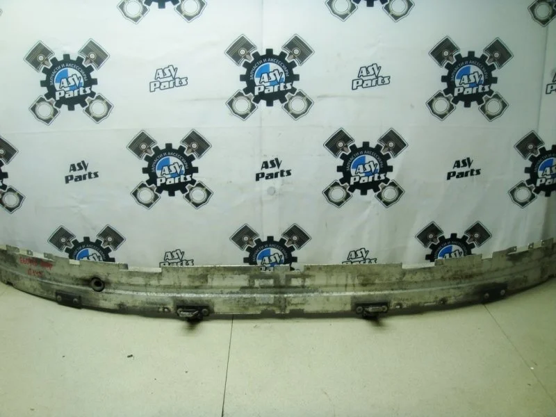 Усилитель бампера BMW 5 E60