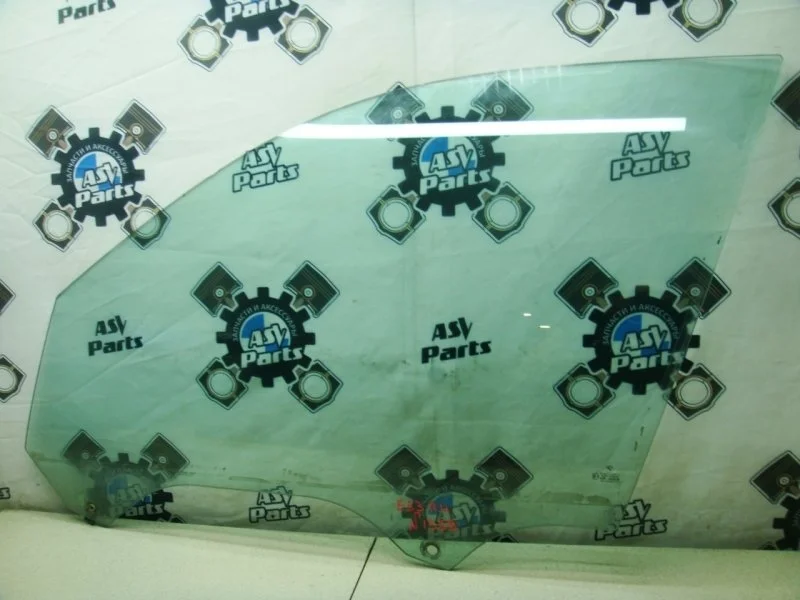 Стекло двери BMW X5 2002 E53