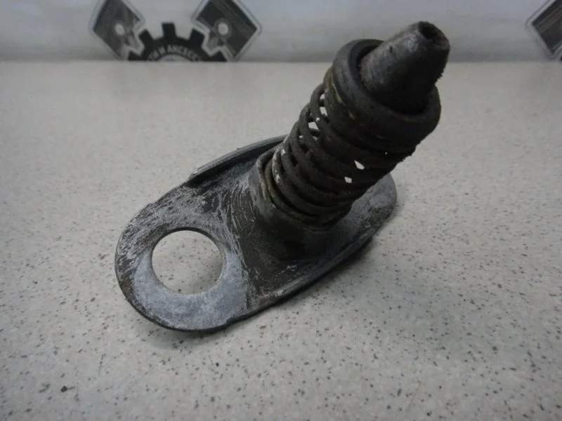 Замок капота BMW X5 E53