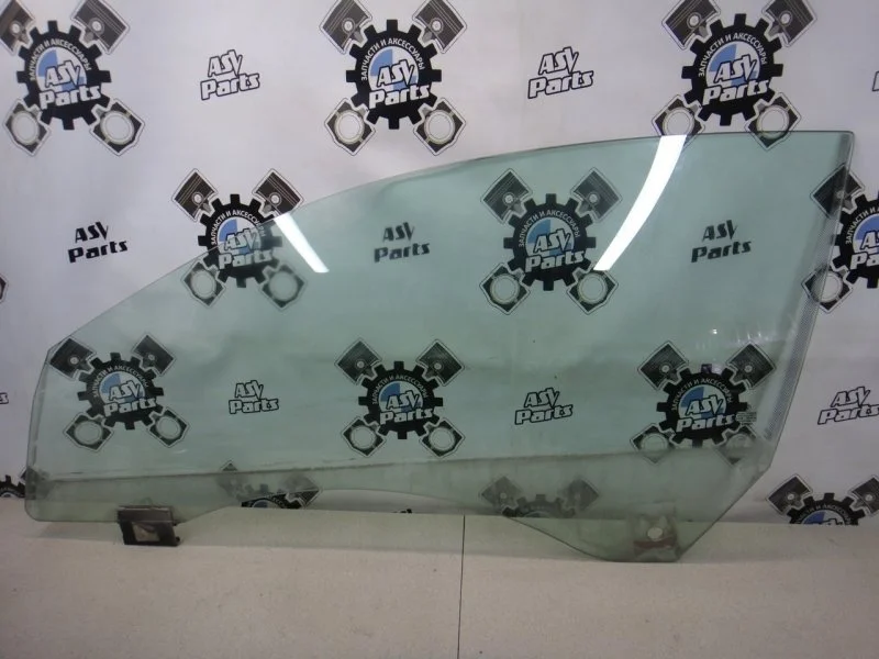 Стекло двери BMW 6-Series E63