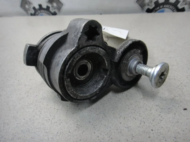 Натяжитель ремня генератора BMW 5-Series E60