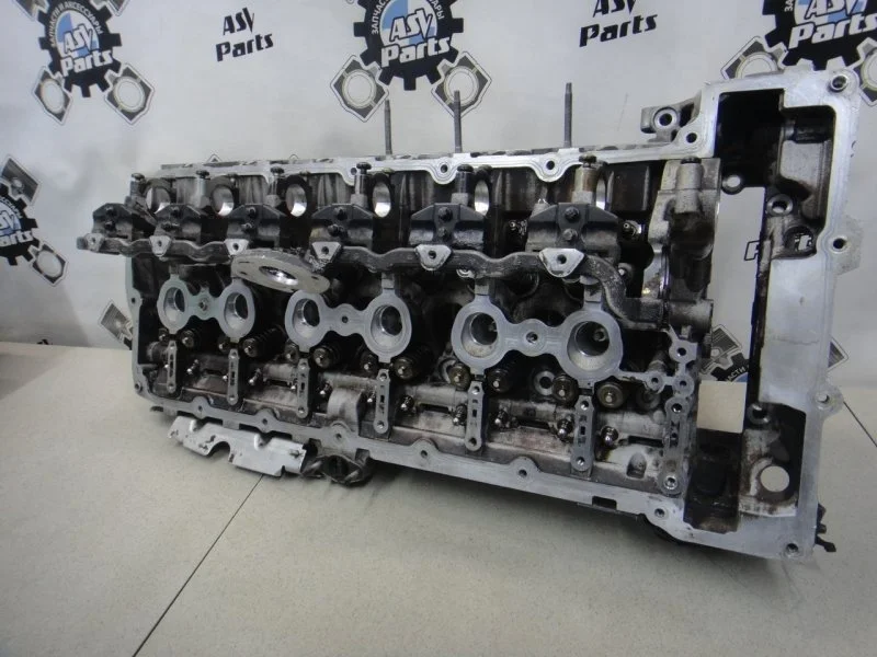 Головка блока цилиндров BMW 5-Series E60